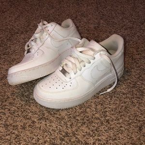 Nike Air Force 1